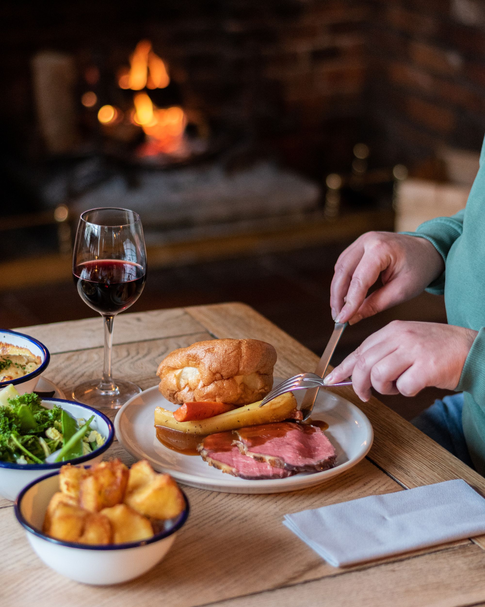 Traditional English Pub Meal in London