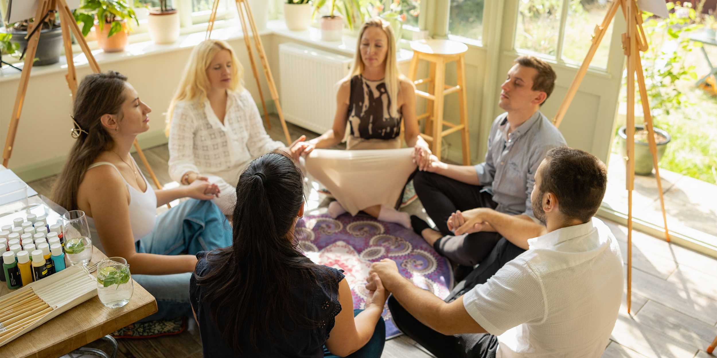 Anya Liesnik and students in her therapeutic art session.