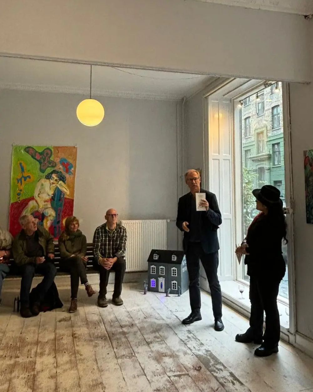 Jonas Ellerström (SE) and Elizabeth Torres (Col/US/DK) present MISERABILIA at the Resonans Festival.