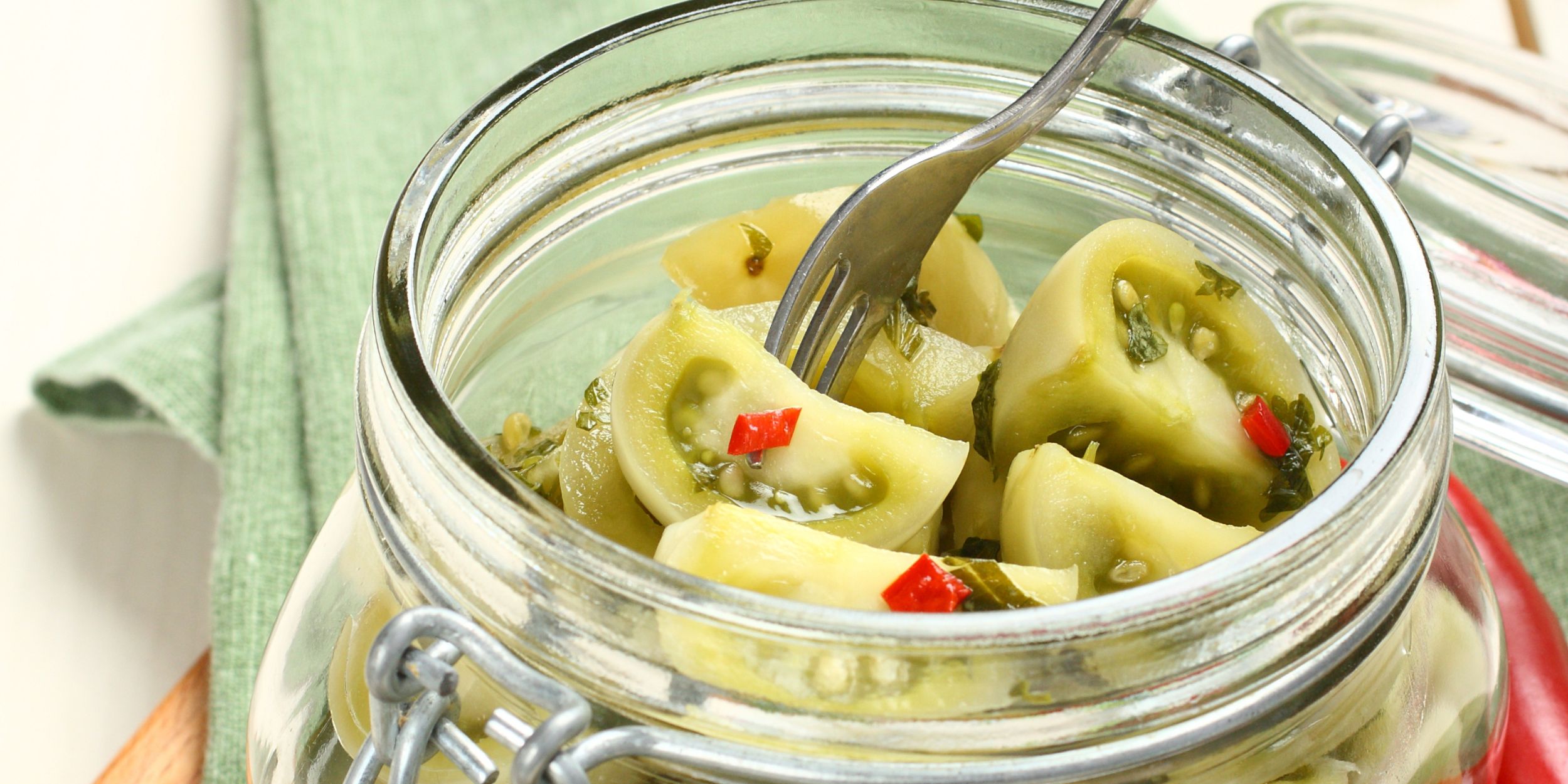 Green tomato pickles by Eva Thorne recipe