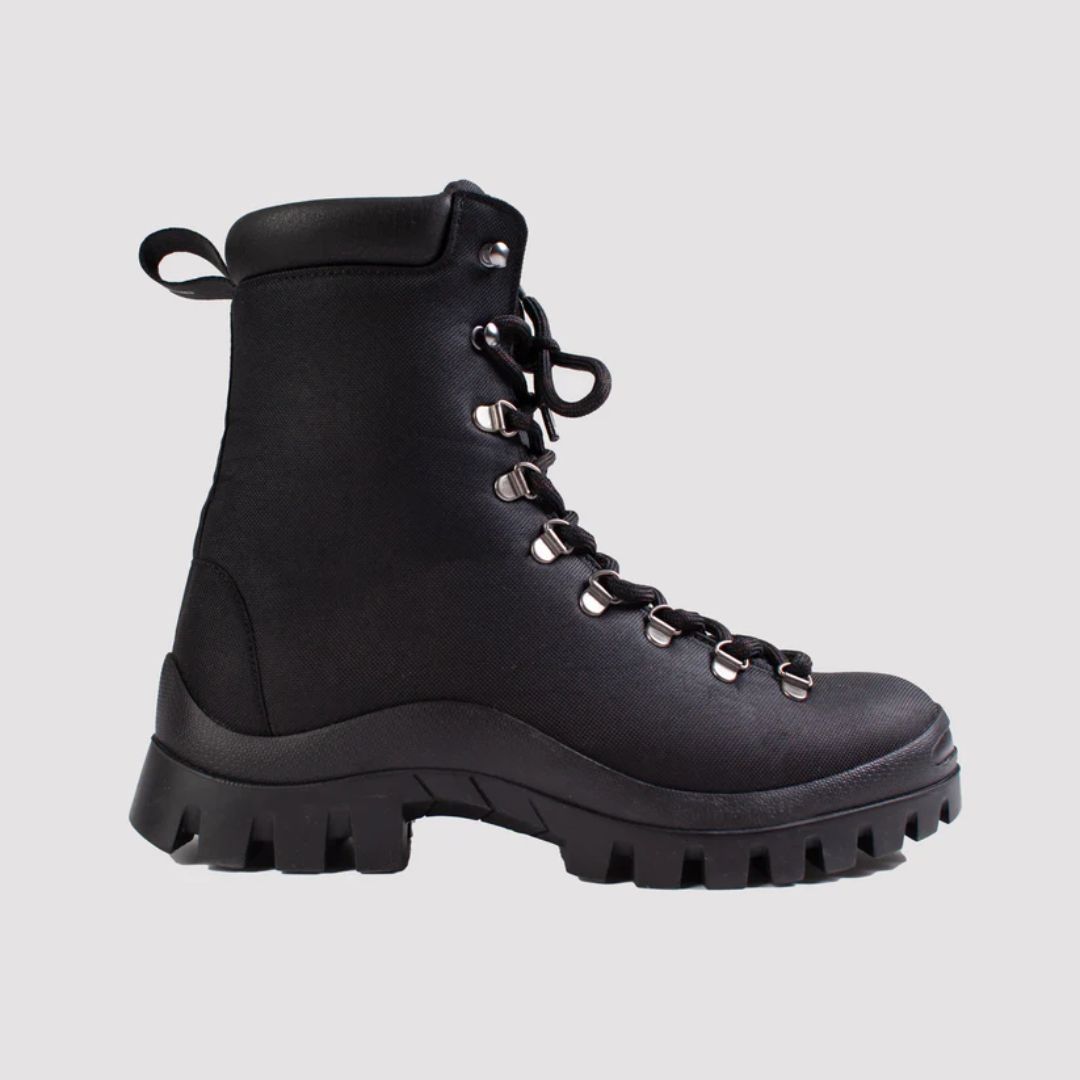 THESUS VEGAN MORDERN WINTER BOOT IN BLACK