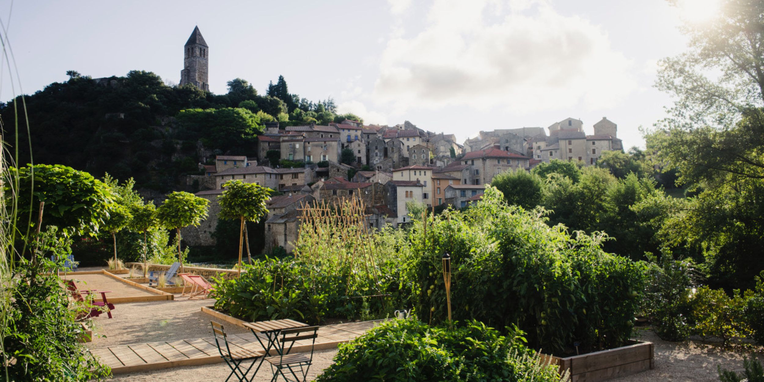 L’École d’Olargues garden view
