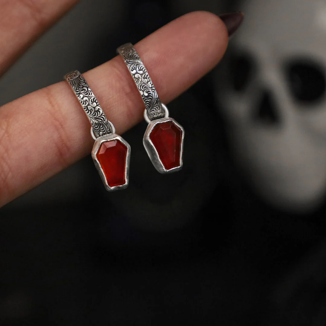 Storms & Saint Requiem Earrings Made With Silver And Garnet