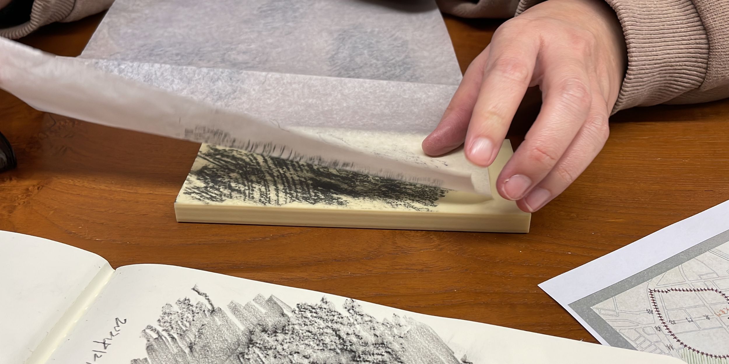 Hand-carved rubber stamp by Yi Chen Li.