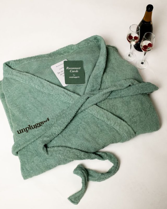 Unplugged Reconnect Robe With Reconnect Cards