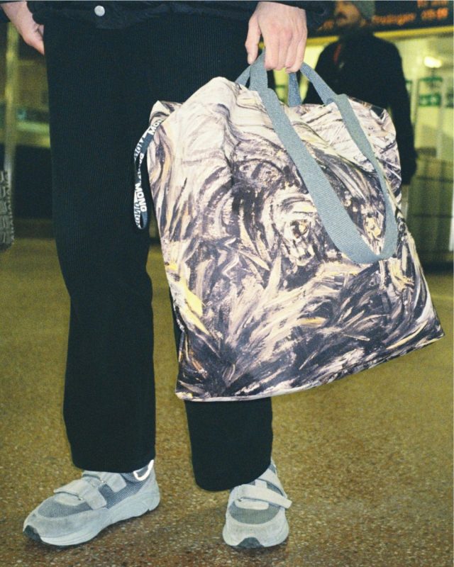 MONG Bag 002 - Liberate